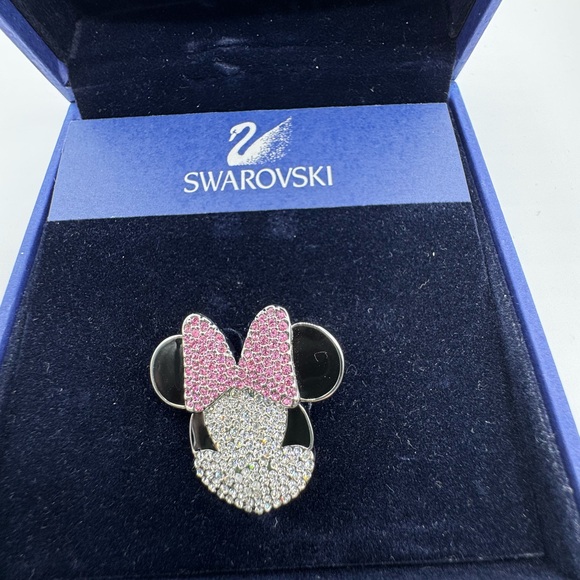 SWAROVSKI x DISNEY 14k Minnie Brooch - Picture 7 of 7